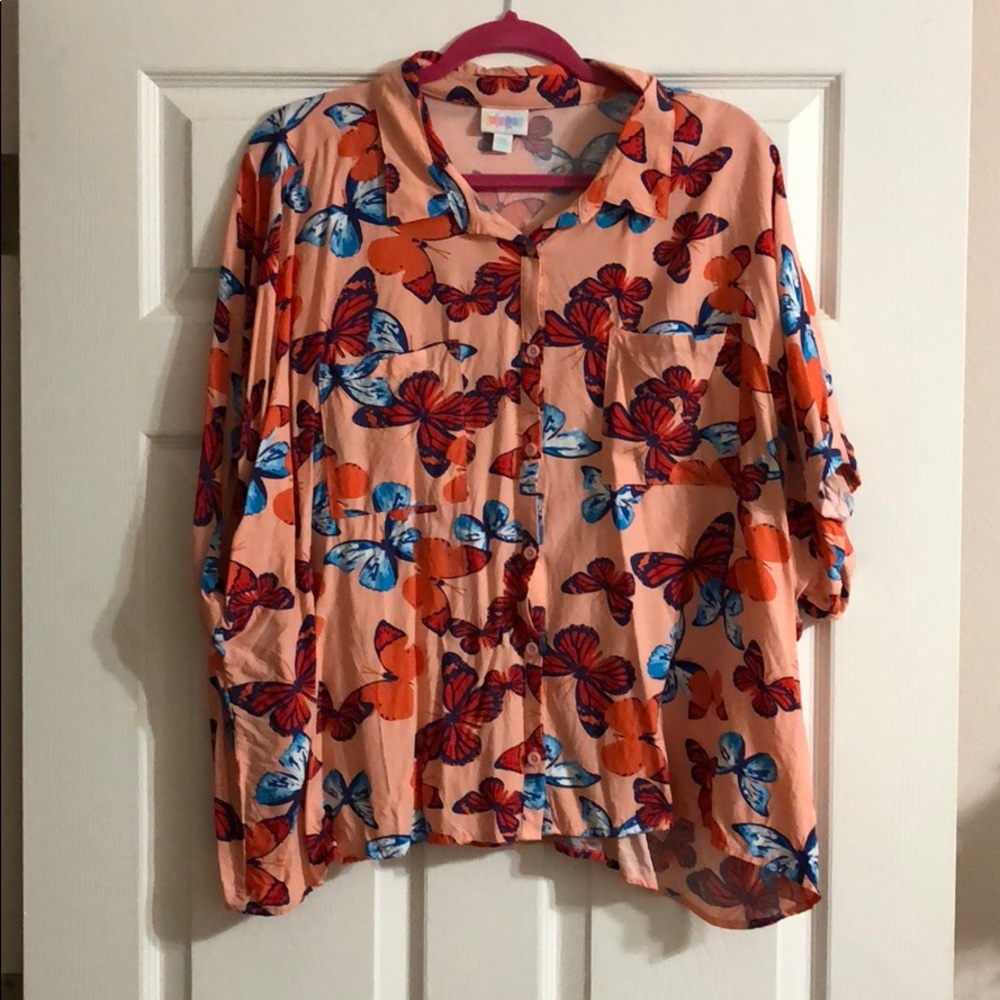 LulaRoe Amy 2x butterflies